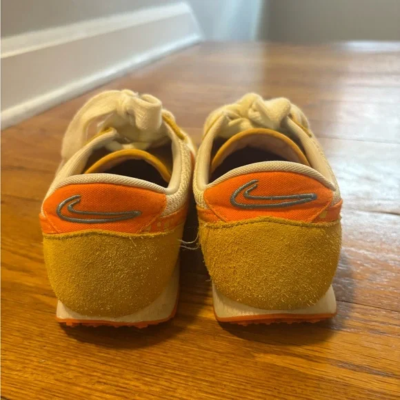 Nike Daybreak Paisley Swoosh - Picture 14 of 14